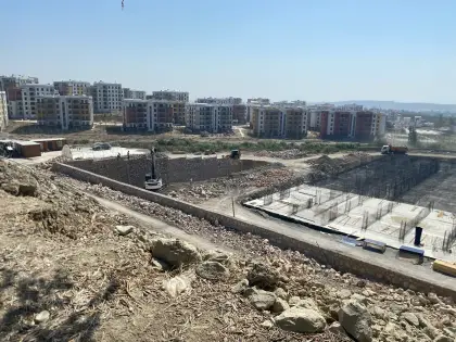 Diyarbakır genelinde uzman altyapı firması tarafından yüksek zemin emniyeti sağlamak amacıyla inşa edilen çift yüz iksa istinat duvarı